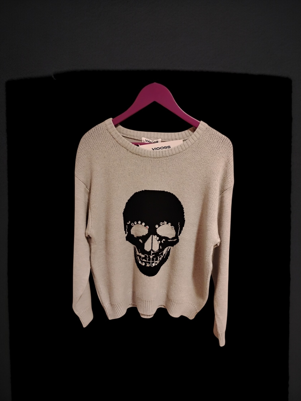Vigoss Pale grey Sweater with Studded Skull Graphic Design.